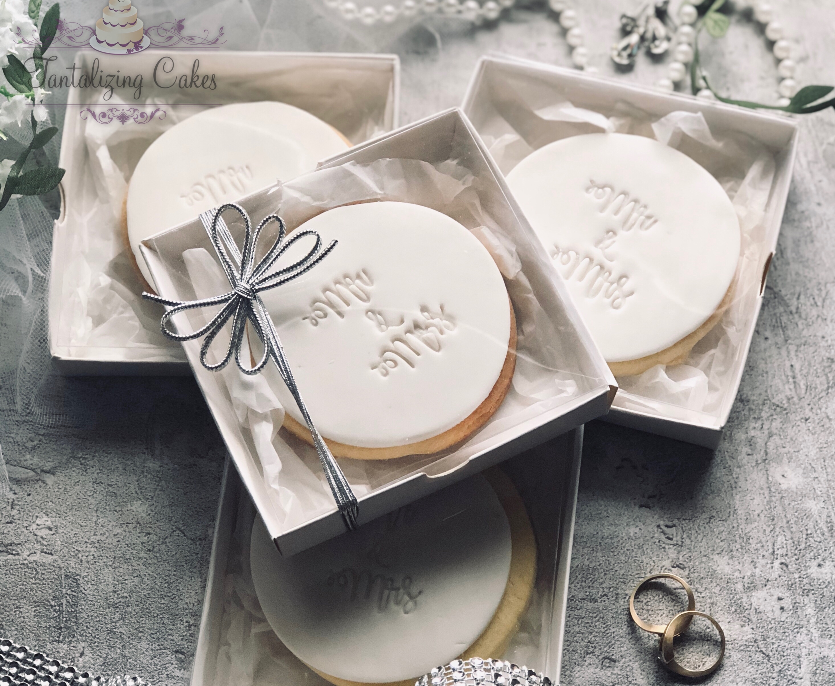 Tantalizing Cakes and Sweets